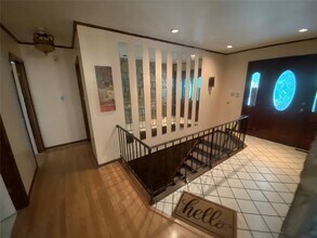 350 Violet Ave in Poughkeepsie, NY - Building Photo - Building Photo