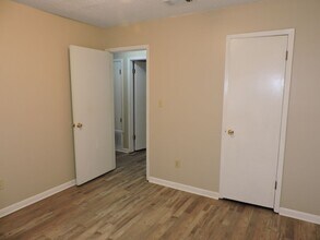 5099 Yacht Harbor Cir in Pensacola, FL - Building Photo - Building Photo