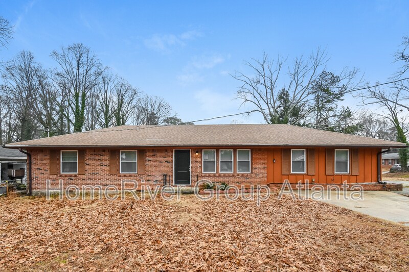 1145 Rays Rd in Stone Mountain, GA - Building Photo