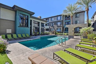 Monte Viejo Apartments