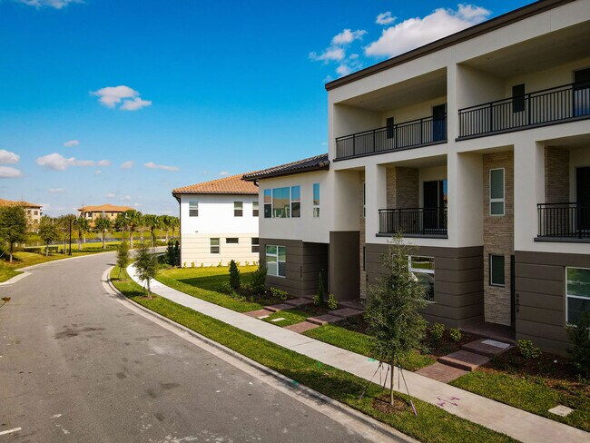 9814 Bucklow Hill Dr in Orlando, FL - Building Photo - Building Photo