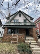 1624 Sherman St SE, Unit Lower in East Grand Rapids, MI - Building Photo
