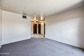 721 E Fremont Rd in Phoenix, AZ - Building Photo - Building Photo