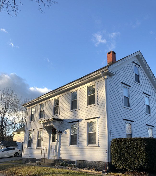 3748 Diamond Hill Rd Rentals in Cumberland, RI