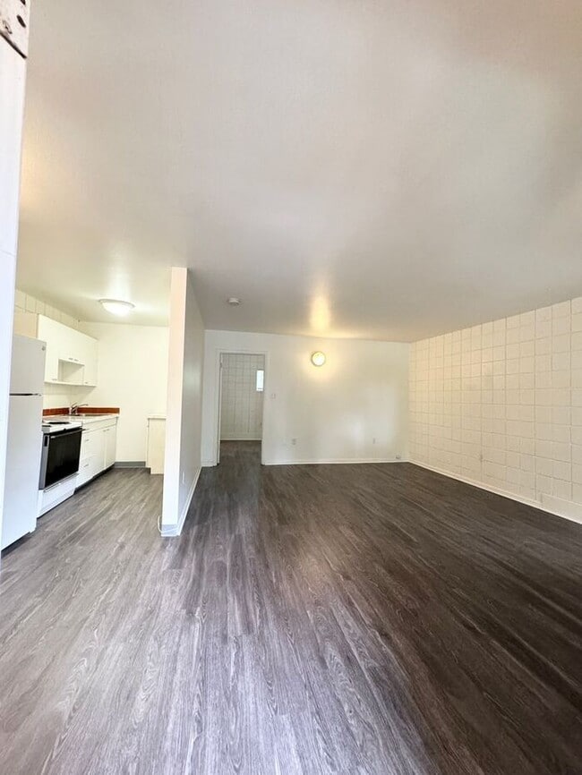 property at 509 S Bryan Ave