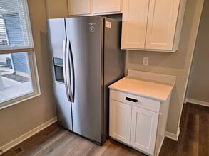 1724 Southbridge Dr in Adel, IA - Building Photo - Building Photo