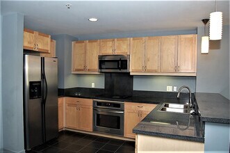 1150 J St in San Diego, CA - Building Photo - Building Photo