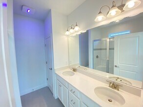 2182 Palm Tree Dr in Poinciana, FL - Building Photo - Building Photo