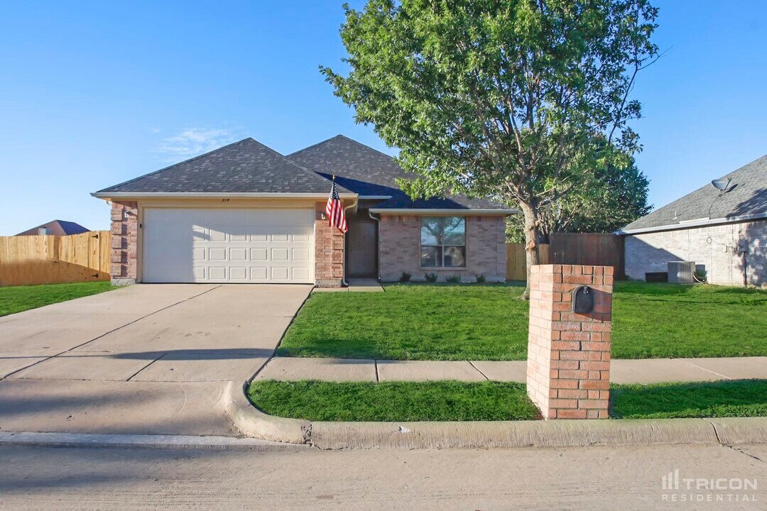 314 Ohara in Anna, TX - Building Photo