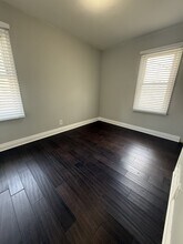 1473 E Harry Ave in Hazel Park, MI - Building Photo - Building Photo