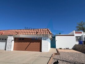 2913 Valle Vista in Las Cruces, NM - Building Photo