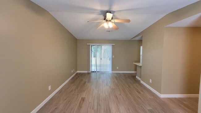 1033 Peakview Dr in Pensacola, FL - Building Photo - Building Photo