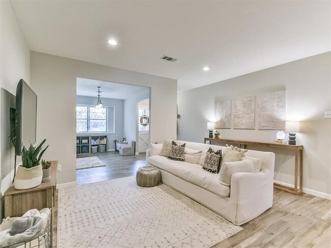 property at 401 Reta Dr