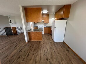 2449 Gall Ave in St. Paul, MN - Building Photo - Building Photo