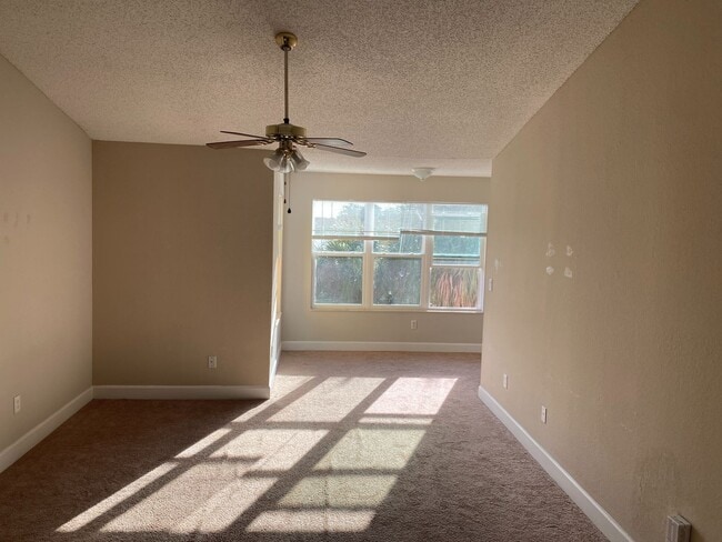 4512 Commander Dr in Orlando, FL - Building Photo - Building Photo