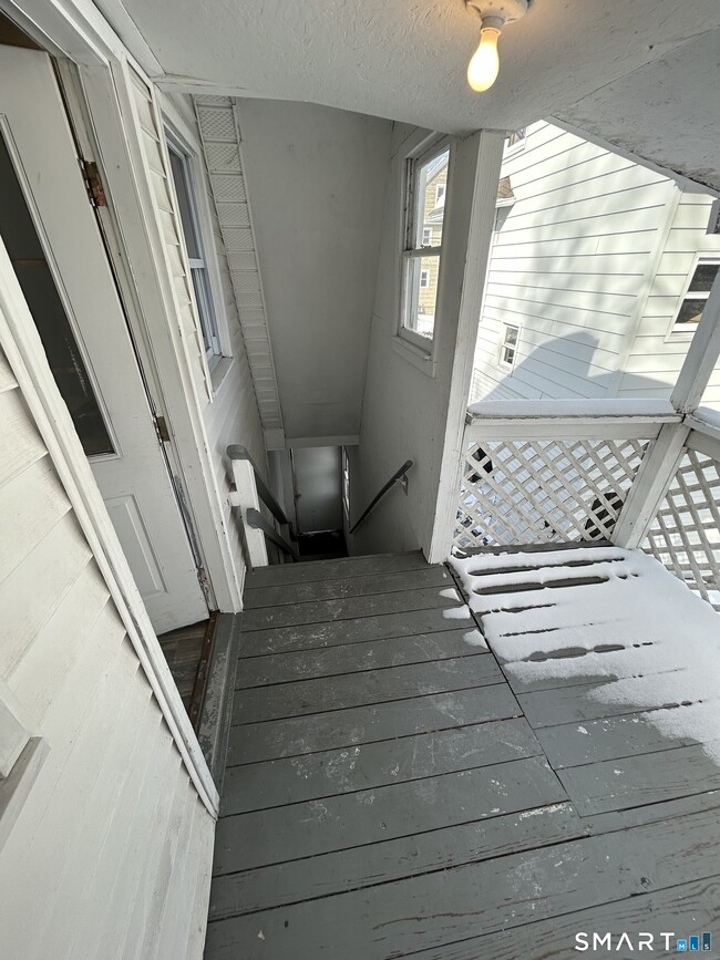 168 High St in Torrington, CT - Building Photo - Building Photo