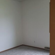1126 12th St-Unit -2 in Baraboo, WI - Building Photo - Building Photo