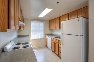Fisher House Apartments in Arlington, VA - Building Photo - Interior Photo