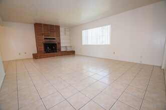 1165 E Bella Vista Dr in Sierra Vista, AZ - Building Photo - Building Photo