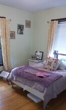 522 N Division St, Unit #1 in Ann Arbor, MI - Foto de edificio - Building Photo