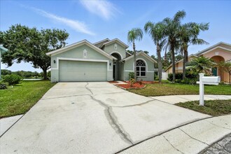 1725 Bondurant Way in Brandon, FL - Building Photo - Building Photo