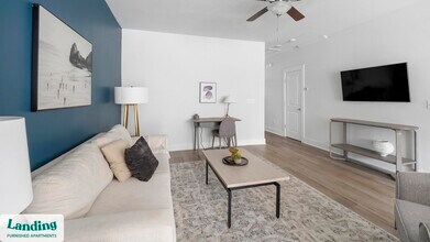 1060 Orangeburg Rd in Summerville, SC - Building Photo - Building Photo