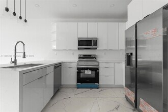 2143 NW 4th St in Pompano Beach, FL - Building Photo - Building Photo