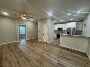 1431 W Ash St in Stephenville, TX - Building Photo - Building Photo