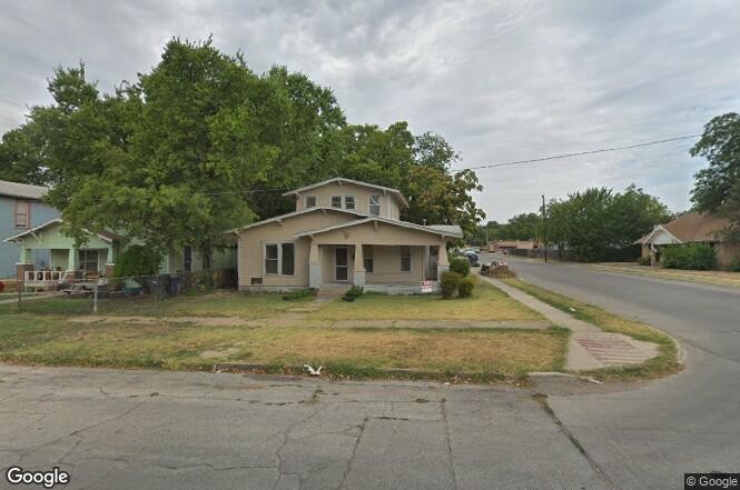 2225 N Houston St in Fort Worth, TX - Building Photo