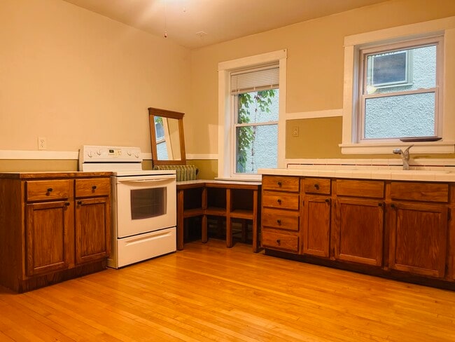 531 S Lombard Ave, Unit First floor unit in Oak Park, IL - Building Photo - Building Photo