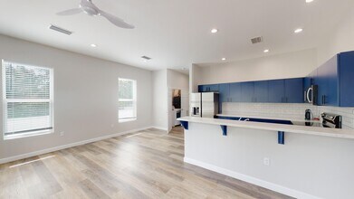 1820 E Robinson St in Orlando, FL - Foto de edificio - Building Photo