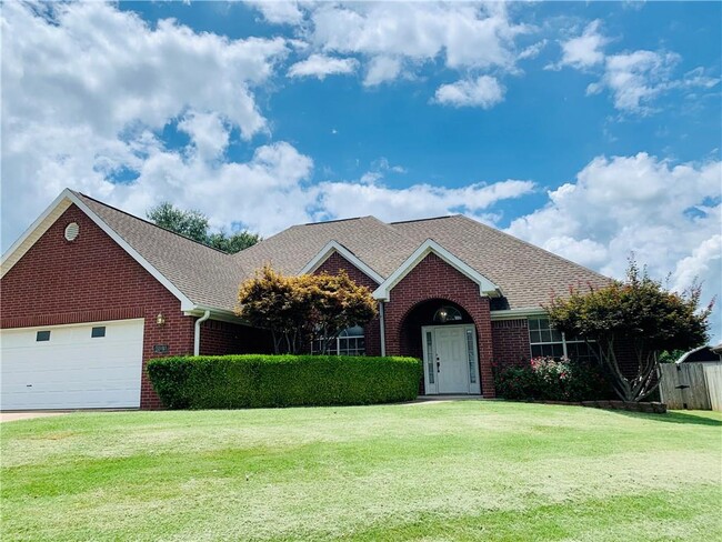 2044 Cobblestone St in Springdale, AR - Foto de edificio - Building Photo