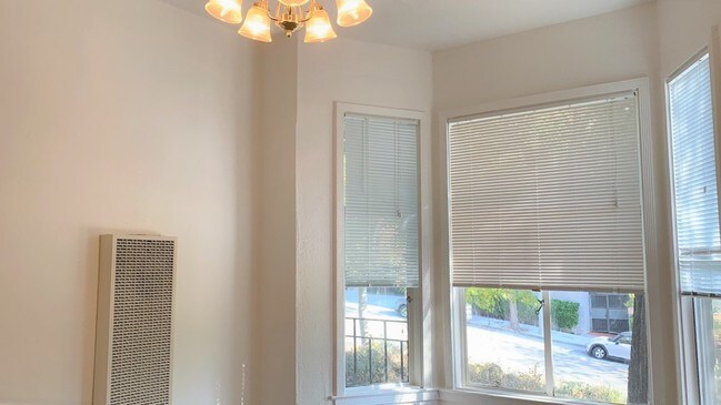 1715 Webster St-Unit -203 in San Francisco, CA - Building Photo - Building Photo