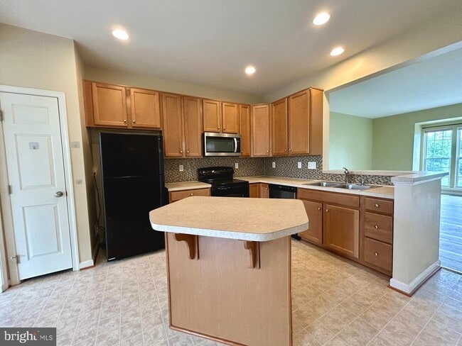 190 Monte Carlo Way in Charles Town, WV - Building Photo - Building Photo