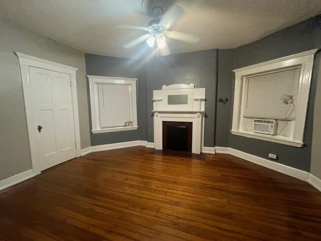 1445 S 3rd St, Unit 7 Room House