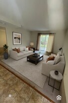 18115 Riverside Dr in Sonoma, CA - Building Photo