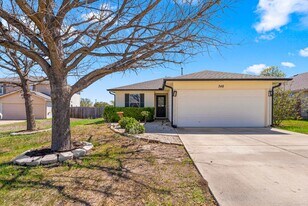 348 Atlantis in Kyle, TX - Building Photo