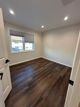 3071 Lowell Ave in Wantagh, NY - Building Photo - Building Photo