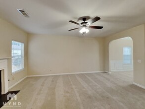 1386 Cooper Gayle Dr in Snellville, GA - Foto de edificio - Building Photo