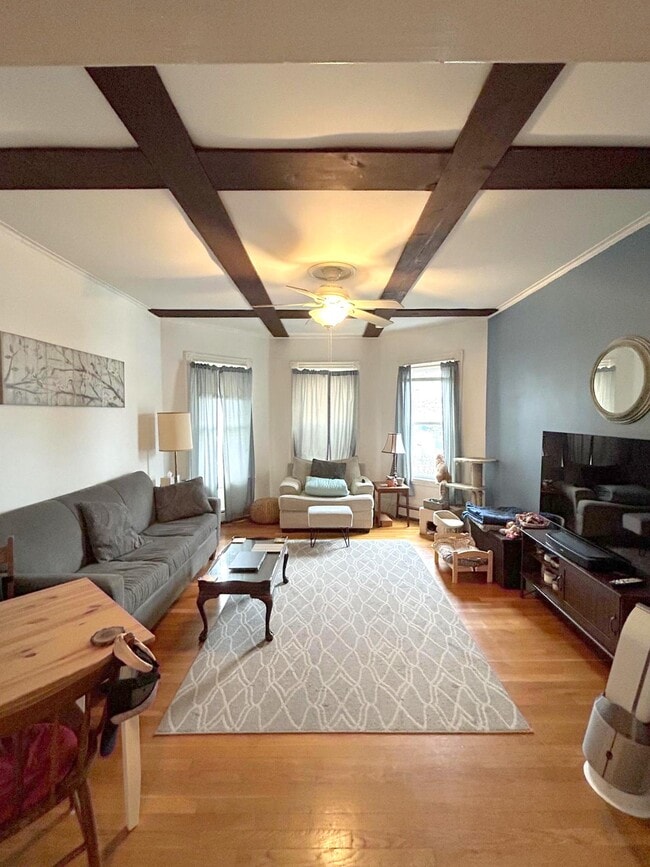 578 Main St, Unit 1 in Medford, MA - Building Photo - Building Photo