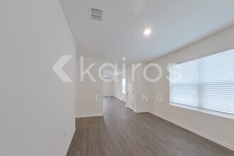 31961 Katelin Cir in Leesburg, FL - Building Photo - Building Photo