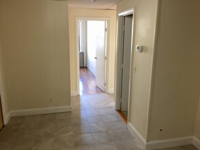1135 Commonwealth Ave in Boston, MA - Building Photo - Building Photo