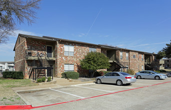 Windscape Apartments in Grand Prairie, TX - Foto de edificio - Building Photo