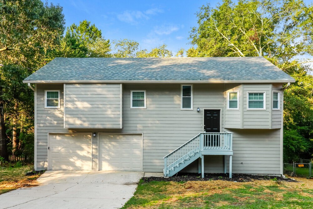 3320 Revere Cir in Snellville, GA - Foto de edificio