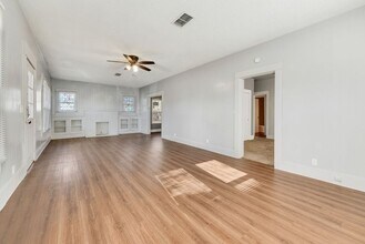 432 N Denton St in Gainesville, TX - Building Photo - Building Photo