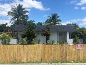 161 NE 117th St in Miami, FL - Building Photo - Building Photo