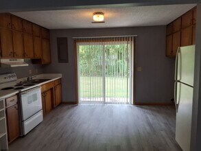 465 S Atcher St in Radcliff, KY - Building Photo - Building Photo