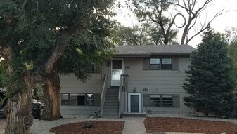 2220 Cooper Ave, Unit 2220 in Colorado Springs, CO - Building Photo