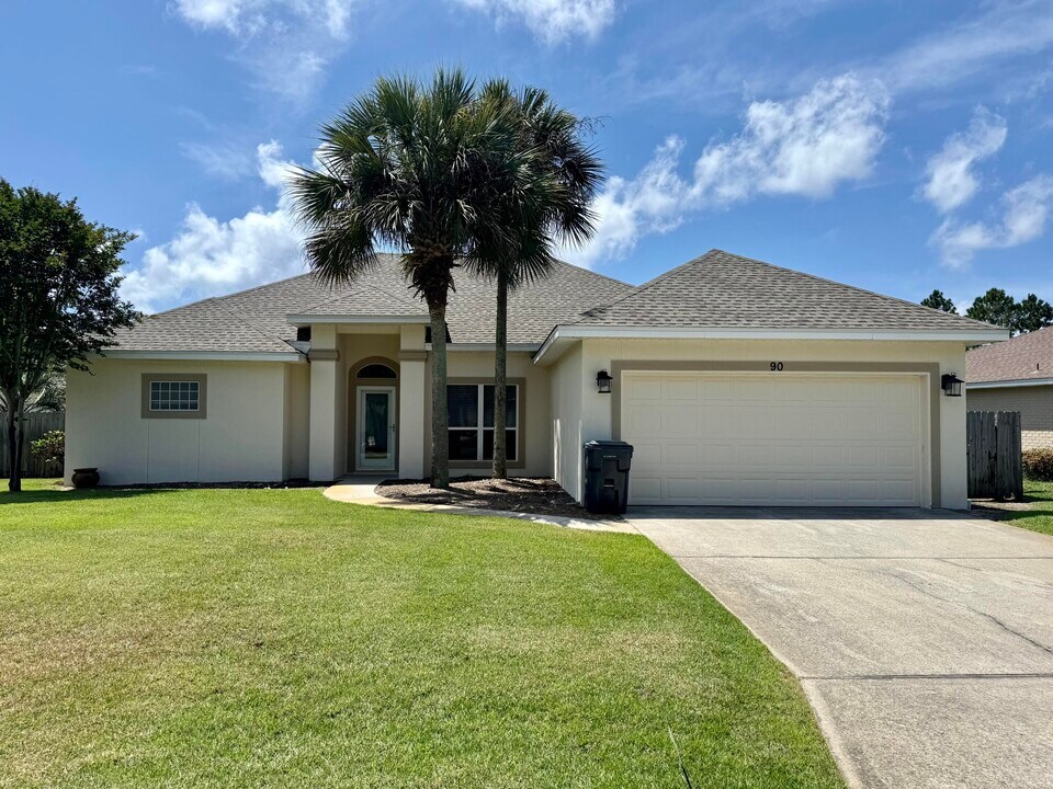 90 Flamingo Dr in Santa Rosa Beach, FL - Building Photo