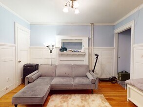 448 Park Dr, Unit 14 in Boston, MA - Foto de edificio - Building Photo